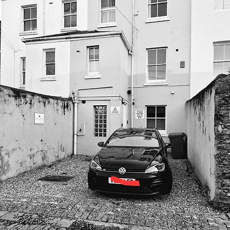 Harbour Court Plymouth - Free Parking - Tucked Away On The Barbican With Courtyard - By Ocean City Retreats Kültér fotó
