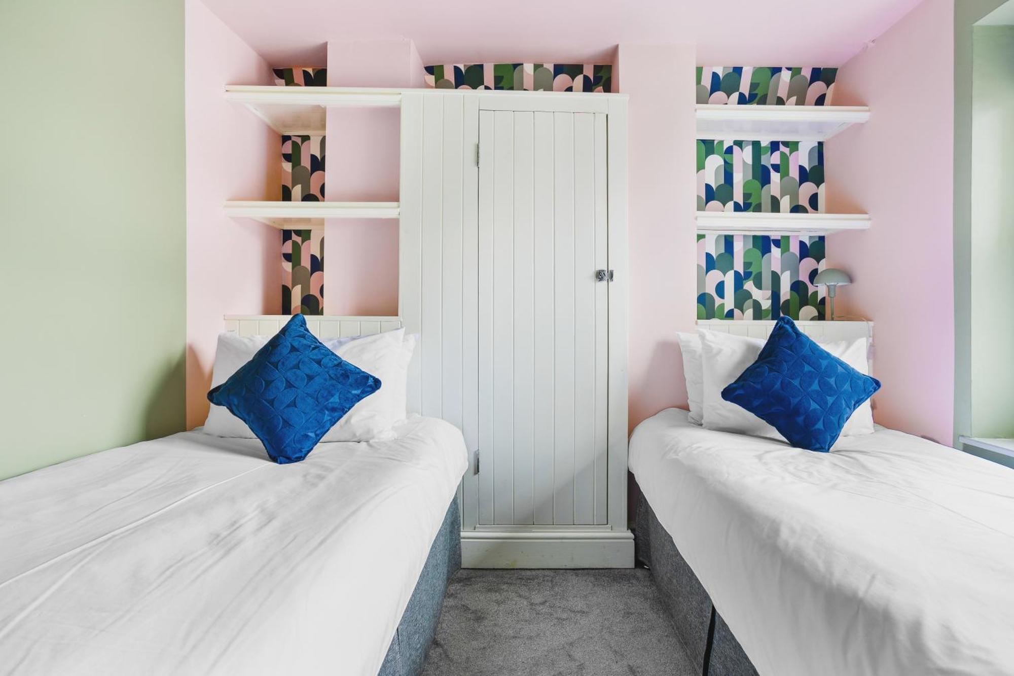 Harbour Court Plymouth - Free Parking - Tucked Away On The Barbican With Courtyard - By Ocean City Retreats Kültér fotó