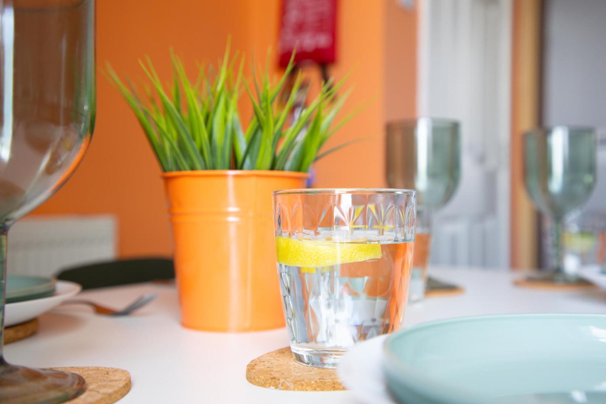 Harbour Court Plymouth - Free Parking - Tucked Away On The Barbican With Courtyard - By Ocean City Retreats Kültér fotó